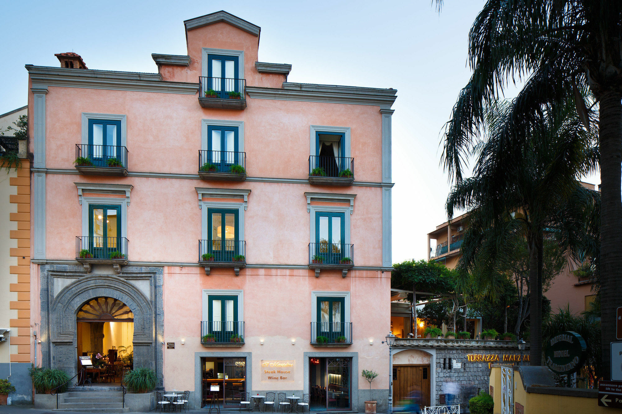 Palazzo Marziale Hotel Sorrento Exterior foto